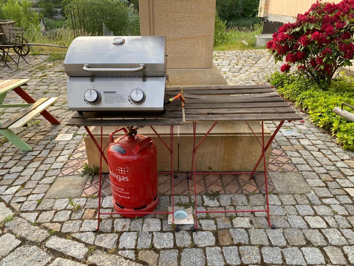 Fewo GERICHTSSTUBE im Rittergut bei Dresden für 2 Erw und 4 Kids Wachau Exterior foto
